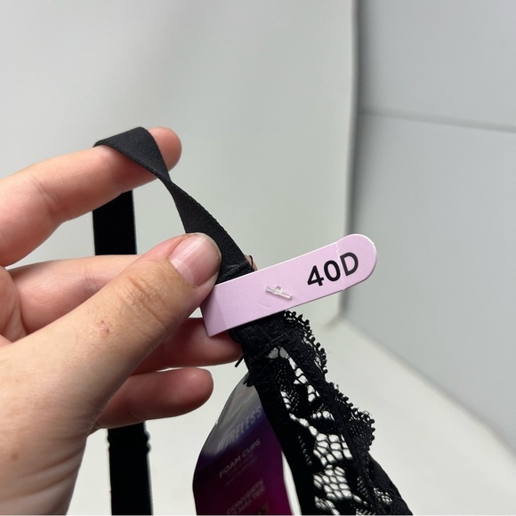 NWT Maidenform Lightly Lined Convertible Lace Bralette Size 40D - Picture 10 of 12